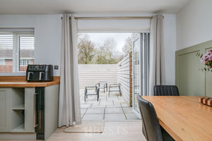 Paddock Rise Beechwood